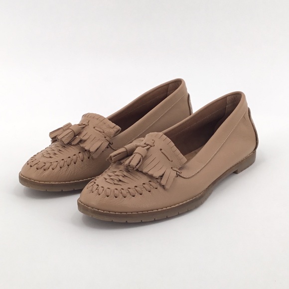 Sofft Shoes - Sofft Tan Leather Woven Tassel Loafers Moccasins